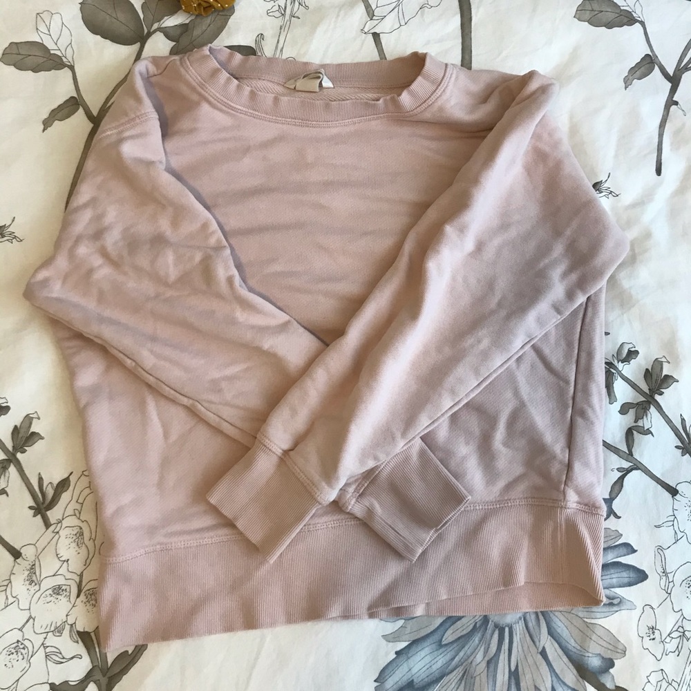 ⚡️3/30⚡️ H&M  |  Pink Pullover Sweatshirt